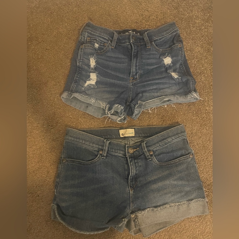 Bundle of 2 denim shorts size 3
